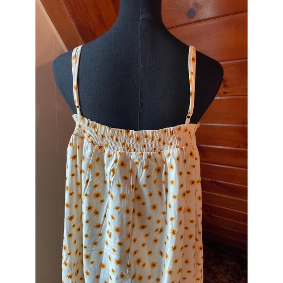 WeWoreWhat Daisy Print Floral Smocked Midi Dress NWT sz XL - Picture 6 of 8